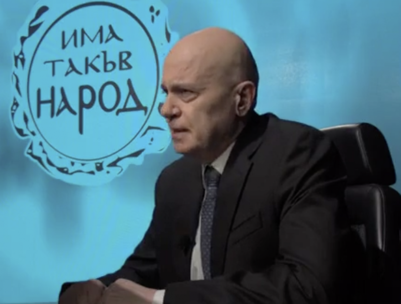 Разпад! Кандидат-депутатка на Слави Трифонов се отказа от изборите и попиля партията на шоумена