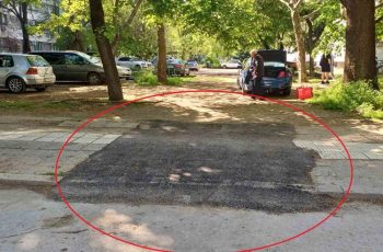 Беззаконие в Кючук Париж: Тротоар бе превърнат в паркинг за коли