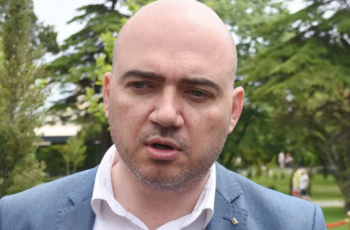 Илин Димитров: Няма да има сливане на Министерството на туризма с това на културата