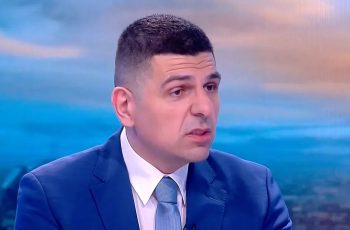Брутална агресия на пътя: Шофьор опита да прегази Ивайло Мирчев!