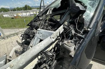 Ужас на магистралата: Дрогиран шофьор превърна колата си в ковчег, има тежко пострадали!